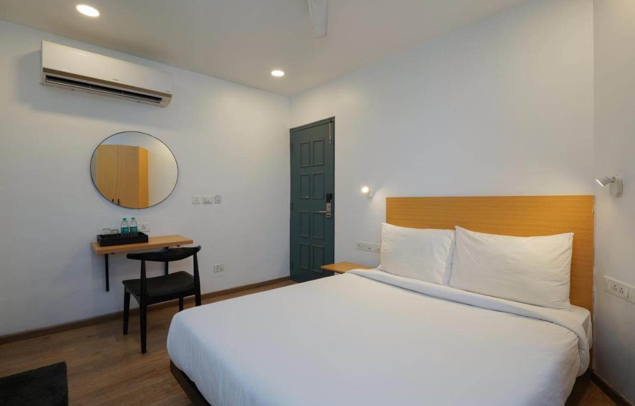 Uptown Hotel Nagpur Exterior foto